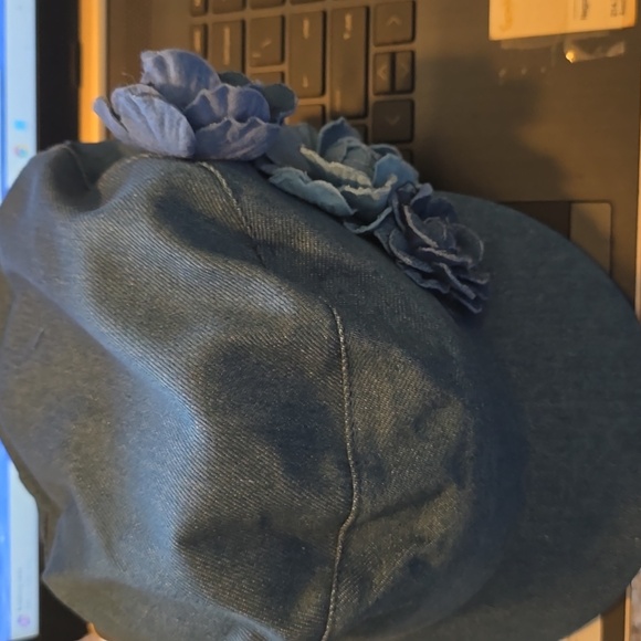 Denim Rose Flower Newsboy Hat - Light - Picture 3 of 4